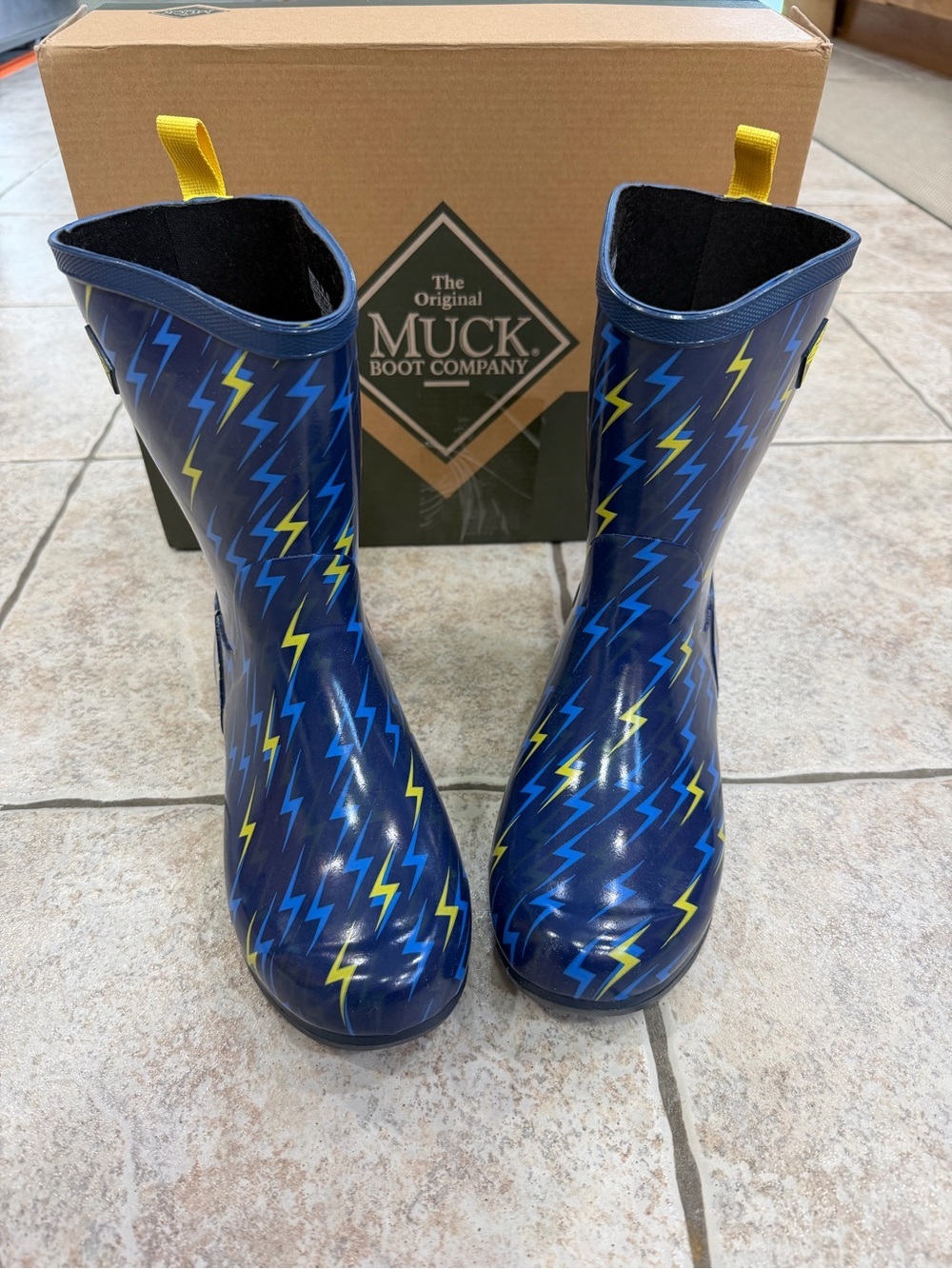 Muck Boot Company Kids' Bergen Navy Lightning Print Youth Size 5